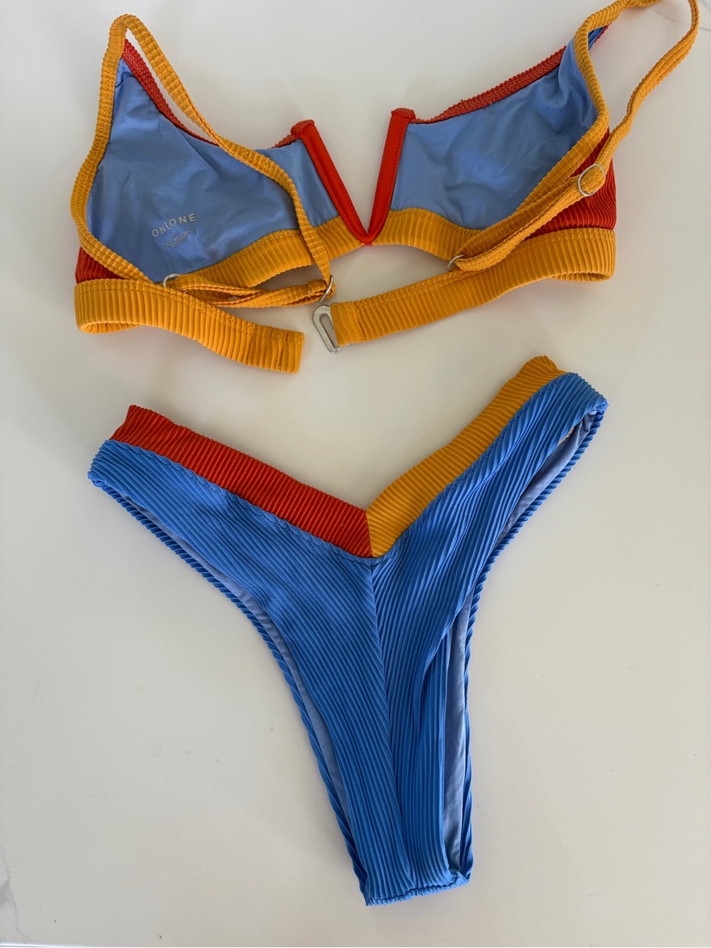 Colorblock Ribbed V-Notch Bikini Set in Blue, Red & Gold - Picture 2 of 2